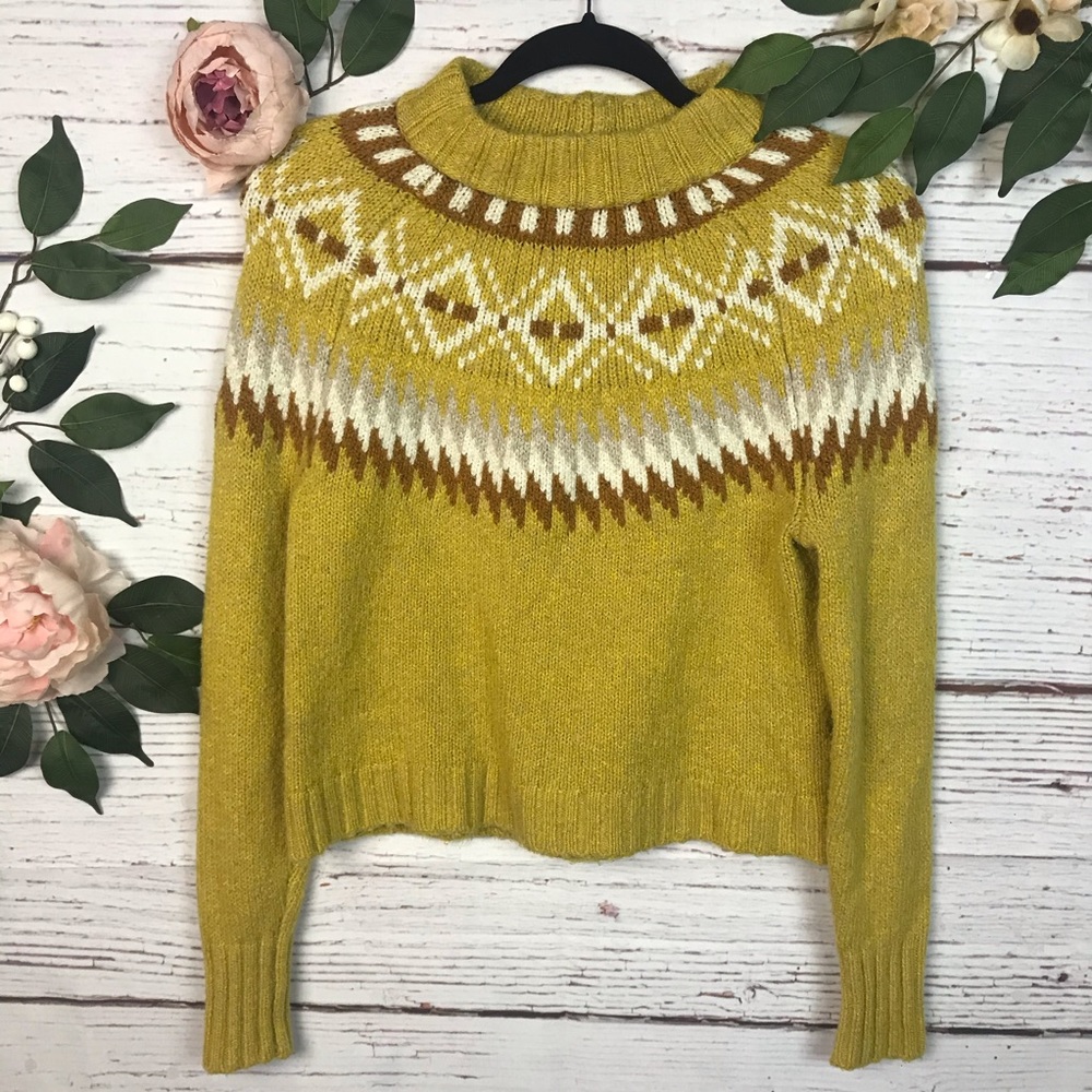 American Eagle Size Small fair isle point mustard yellow crew Neck crop Sweater